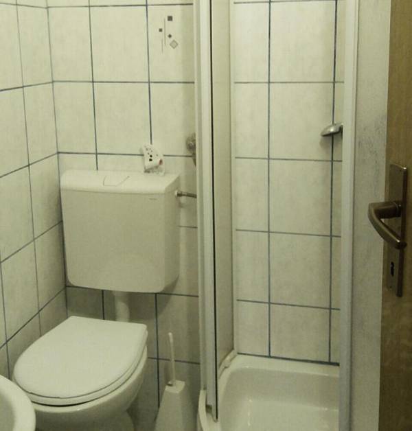 Apartments Sarin - free parking and flat internet