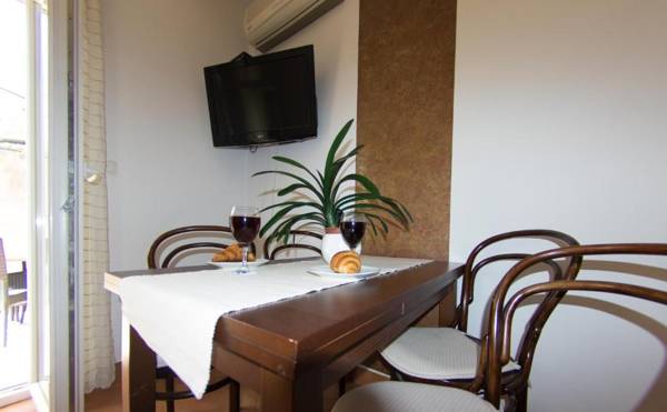 Apartments Villa Marid