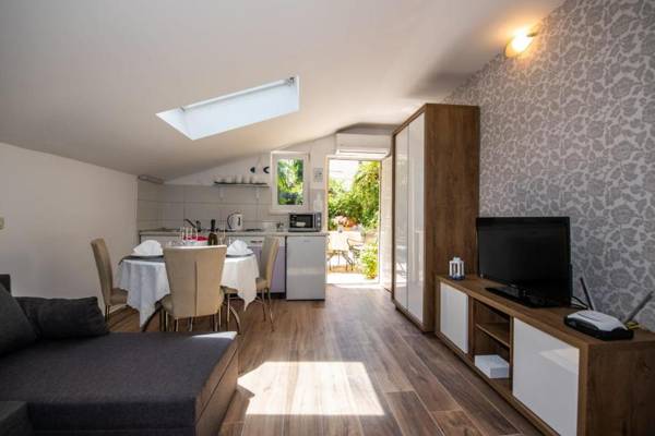 Apartments Center Opatija Ziric