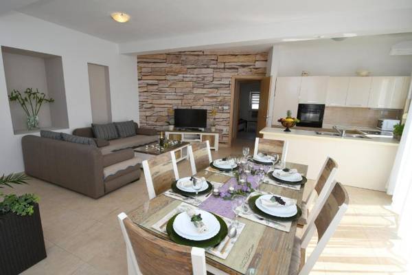 Apartment LIBRA with sea view