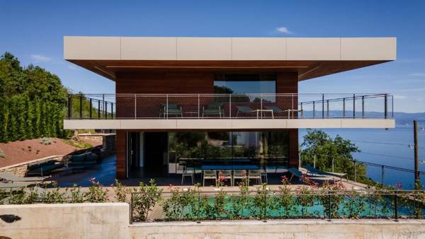 Sensational Istria Villa Villa Scenice Platinium 5 Bedrooms Stunning Sea Views Sauna and Gym