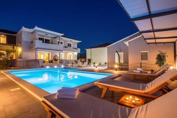 Apartment VILLA BEGO heated pool with jaccuzzi summer kitchen garden