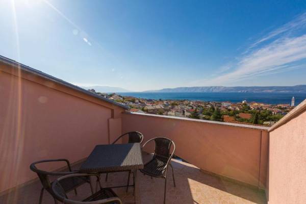 Apartments Tomica - open pool