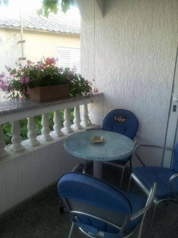 Apartments Kati - 150 m from center