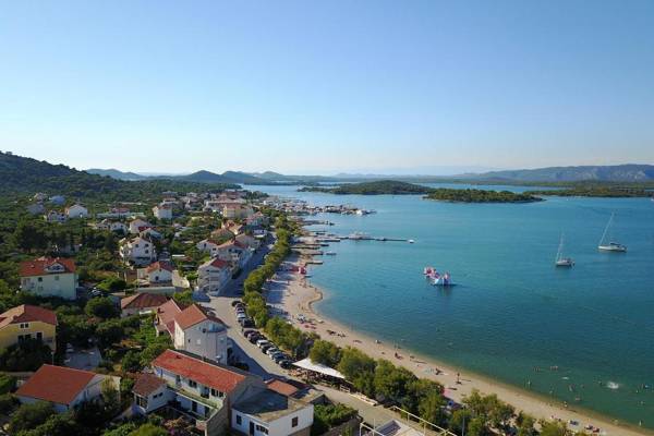 Apartments & rooms Stella Adriatica