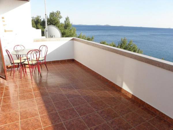 Apartments Marija - 30m from beach