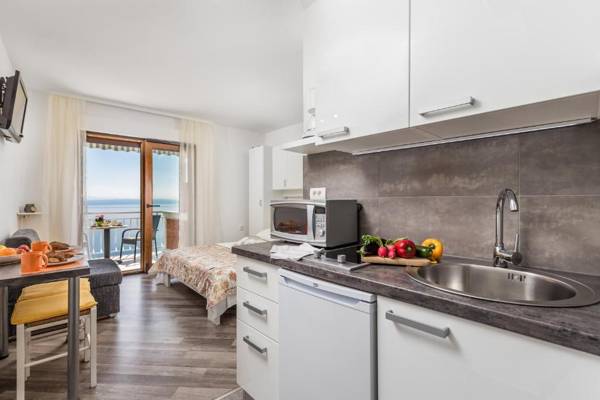 Apartments Davor