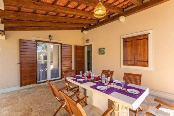 Holiday home Villa Helena