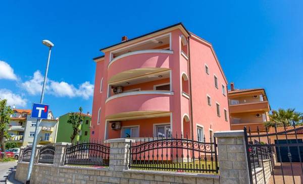 Apartments Marich
