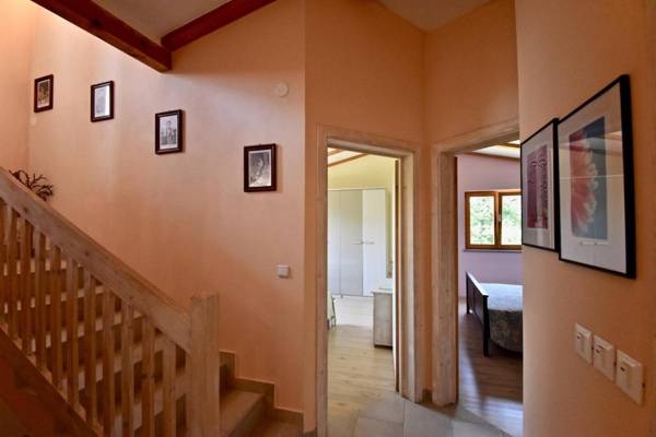 Relaxing holiday house with terrace sea view