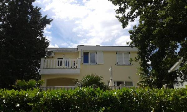 Apartments Mar - 30m from the sea