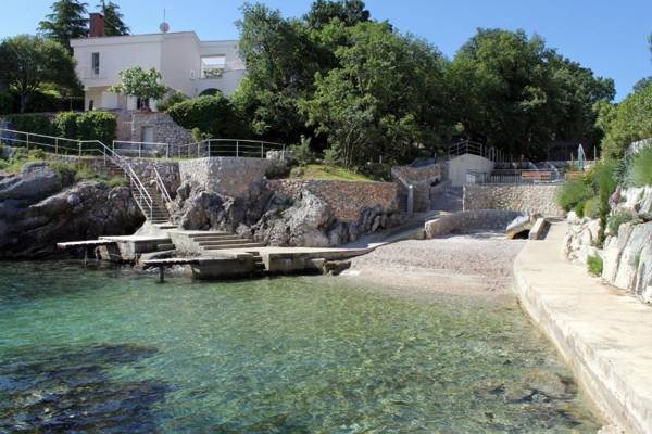 Apartments with a parking space Vantacici Krk - 18476