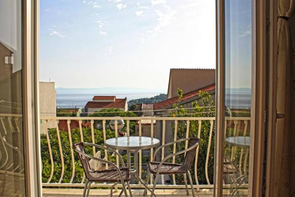 Bougainvillea Apartments