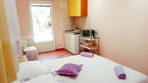 A charming oasis in the city center