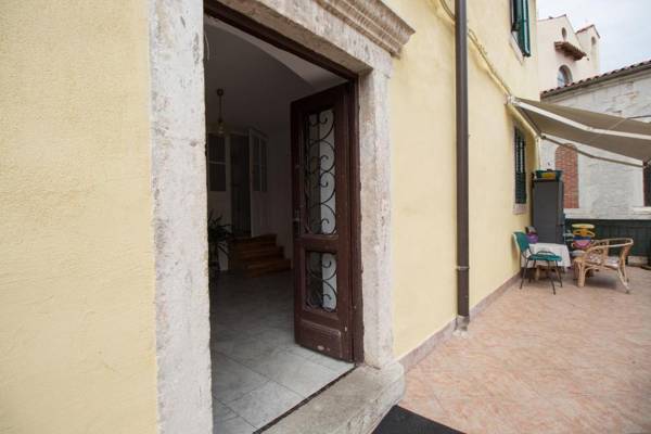 Apartment Stari Grad