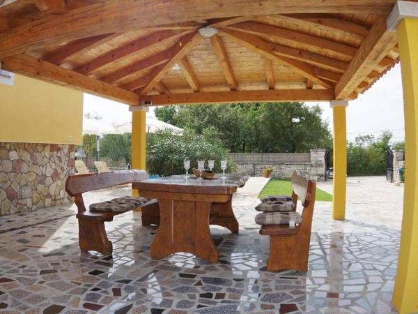 Peaceful Villa in Jur ici with Private Pool