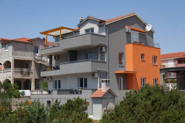 Apartments Timbar