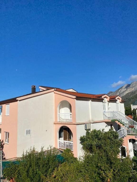 Apartments Biljana - 150m from beach