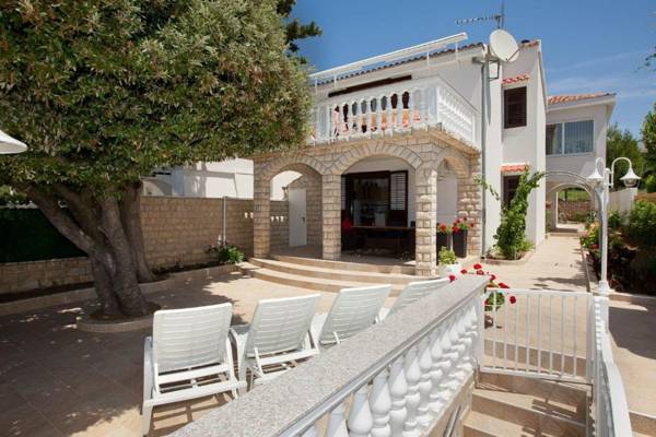 Apartments by the sea Sveti Petar Biograd - 18660