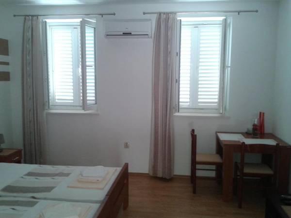 Apartments Dalmatino