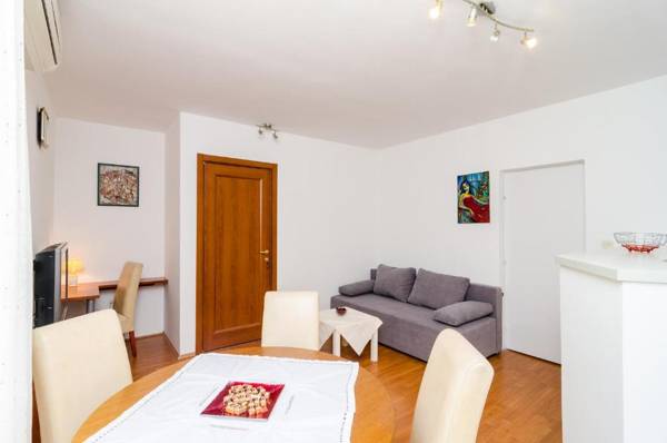 Apartments Marieta