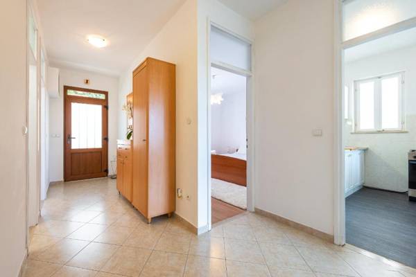Apartment Jele