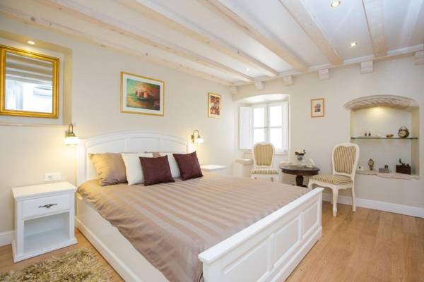 Studio Apartments Sonatina