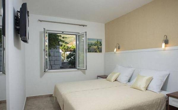 Apartments Milka & Miho