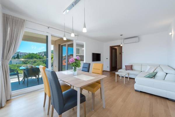 Apartment Maro Bayview