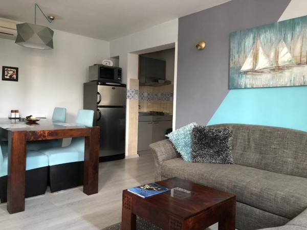 Flower House - Lapad