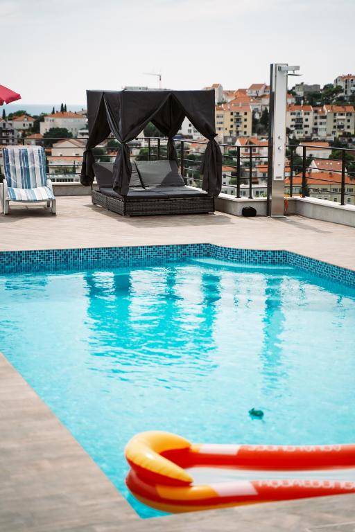 Residence top location apt. 1 Marghareta with sea view