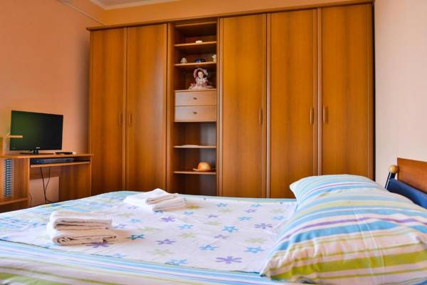 Bella Vista Apartments