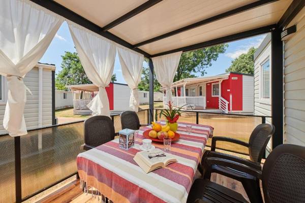 Camping Adria Mobile Home Park Umag