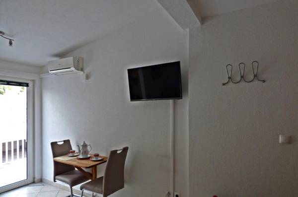 Studio for 2 people - Split region with Sea view - close to commodities