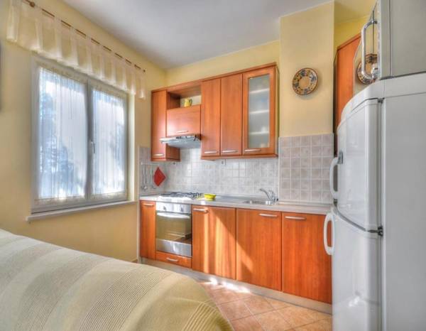 Apartments Marinko-with pool