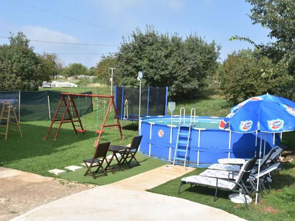 Premium Apartment in Barban with Private Pool