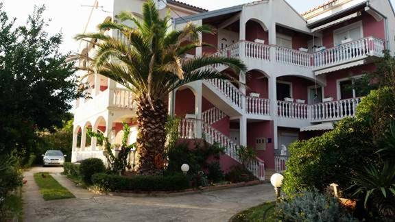 Apartmani Anđelo Tommy Leon