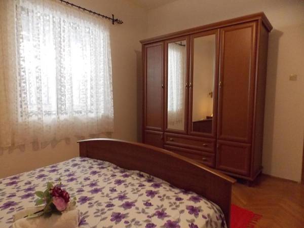 Holiday home Bugi - free parking