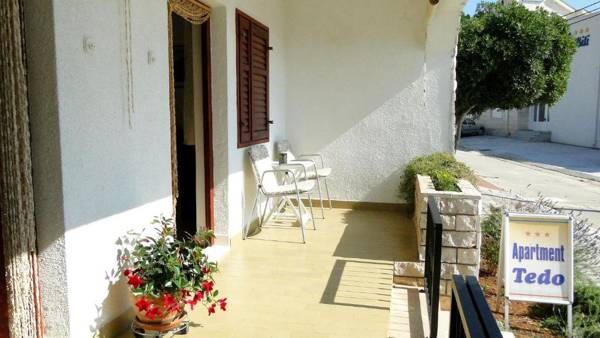 Holiday Home Apartment Tedo