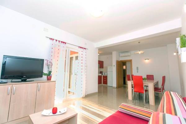 Apartments Villa Dina