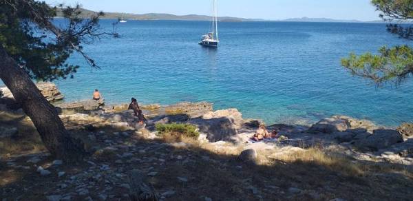 Apartment Silvana-100m from beach