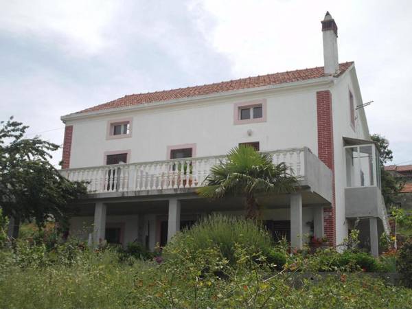 Apartments Darka - free parking