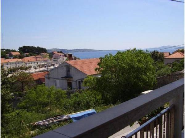 Apartment Frančeska-with parking