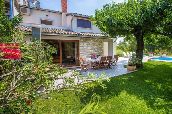 Villa Marina Vosteni