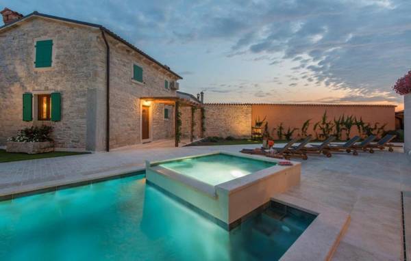 Villa Kata in Selina