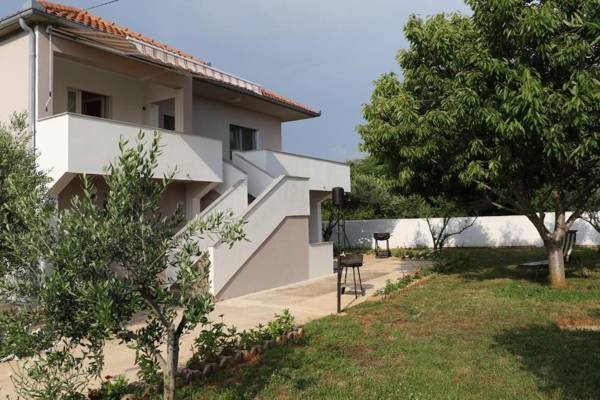 Apartments for families with children Zaton Zadar - 17268