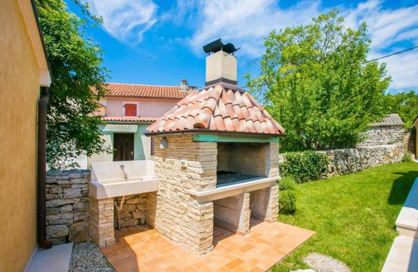 Charming Villa Luce Ribari in Istria Countryside