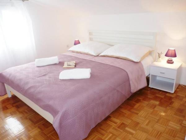 Apartment Željko - with sea view