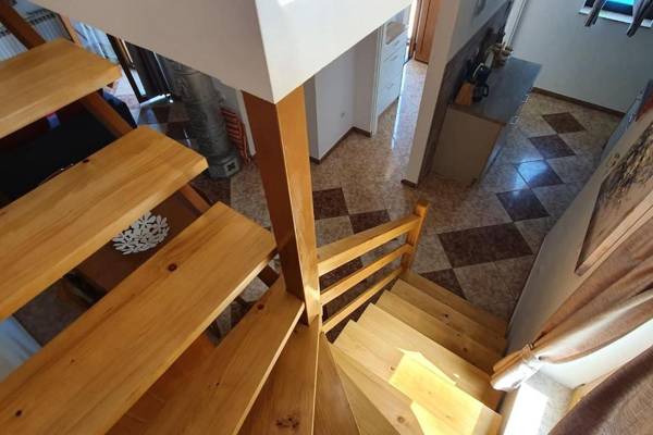 VILA LASOVIC + POOL + JACUZZI + SAUNA