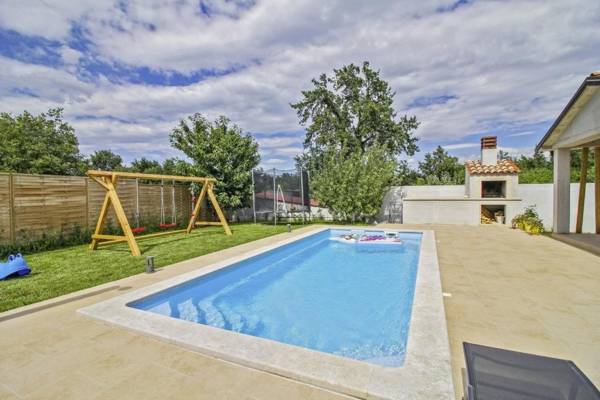 Natascha in Pamići (Haus für 6-8 Personen)